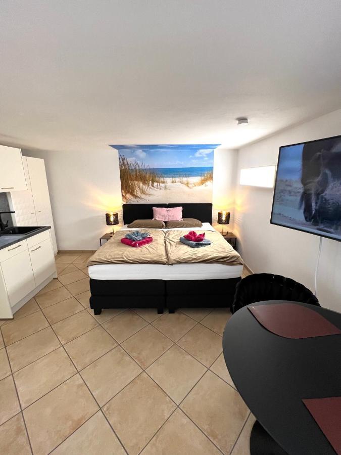 Ferien-Whg Souterrain Exklusives App Stella Maris Mit Parkplatz Direkt Am Steinhuder-Meer Wunstorf Exterior photo